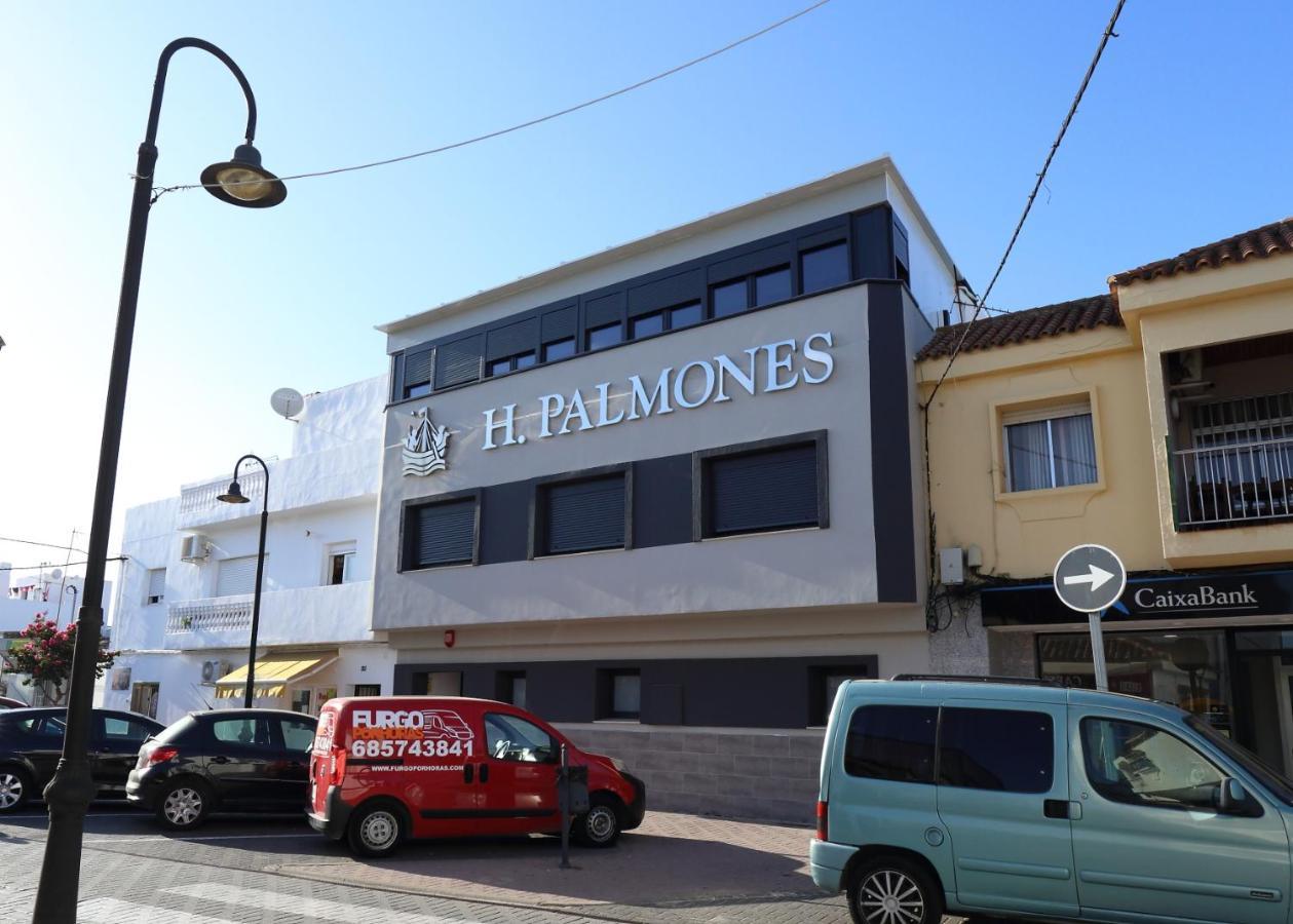 H.Palmones Hostel ภายนอก รูปภาพ